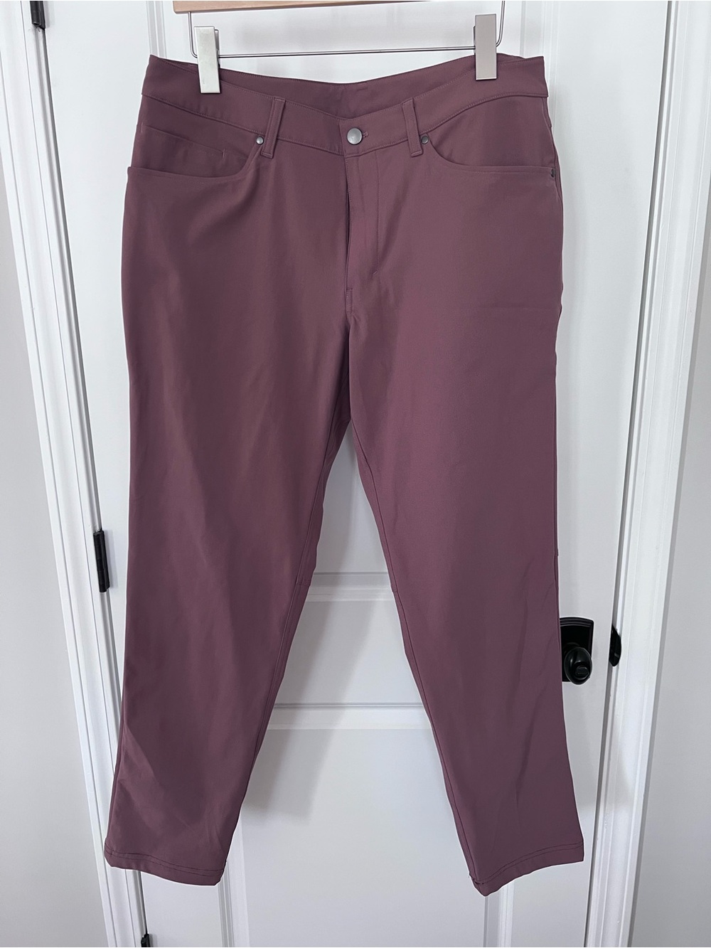 Lululemon Men’s Trouser Pants Cayenne Color Size 34x32 EUC